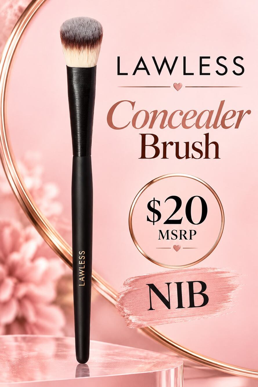 Lawless Concealer Brush NIB
